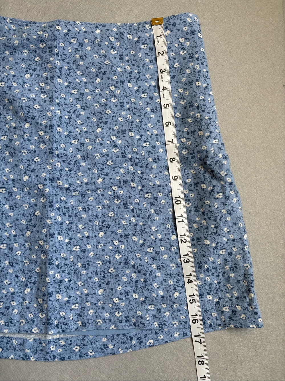 Abercrombie & Fitch Light Blue Ditsy Floral Mini Skirt NWT sz M schoolgirl - Picture 7 of 8